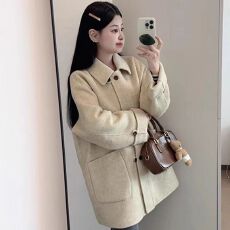批发高级感杏色小翻领呢子大衣女秋冬季新款韩系小个子中<b class='q'>长款</b>毛呢外套