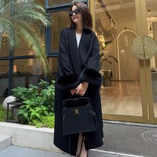 批发2026秋冬新款赫本风呢子大衣女<b class='q'>中长款</b>黑色气质狐狸毛袖口毛呢外套