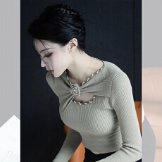 批发秋冬高级感<b class='q'>花朵</b>针织打底衫女内搭深秋独特漂亮超好看镂空长袖上衣