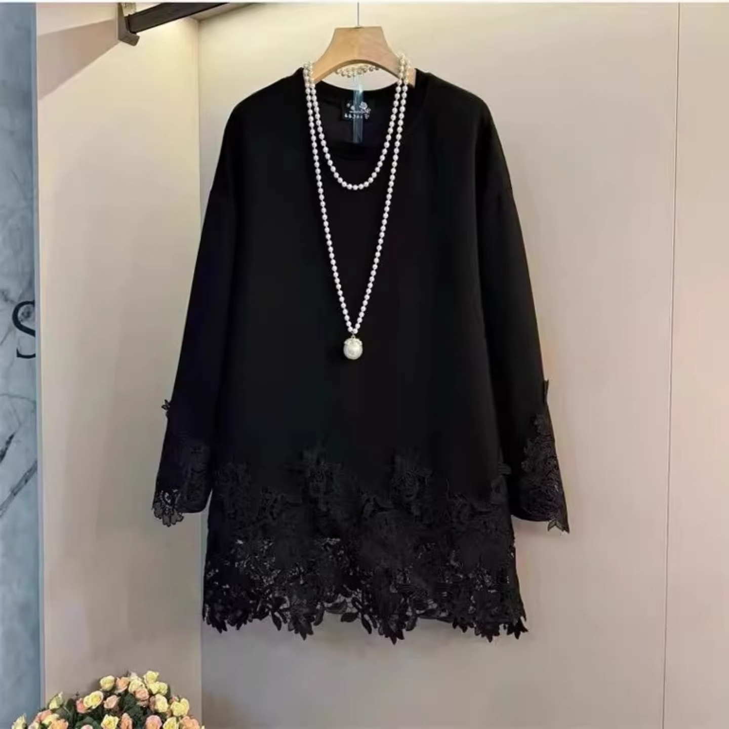 MY16953# 中长款蕾丝拼接长袖上衣胖MM正肩大码简约休闲百搭打底T恤...