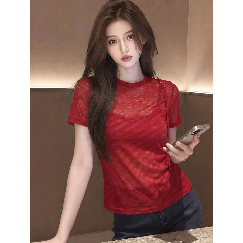 라이 우아한 와 사고 방식 빅 사이즈 페이크 레이어드 반팔 티셔츠 여성 2026 새로운 여름 슬림해 보이는 긍정적 인 어깨 몸매 가꾸기 맨위