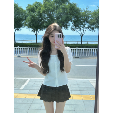 批发韩系学院风纽扣短袖<b class='q'>T</b><b class='q'>恤</b>女2026夏季新款减龄气质修身显瘦ins上衣