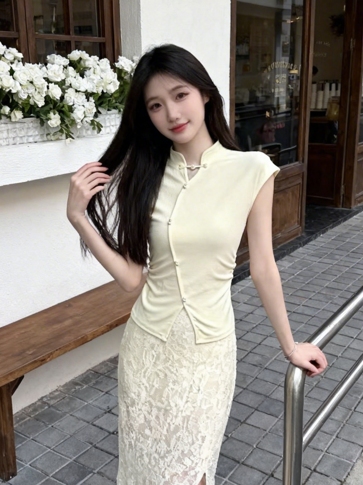새로운 중식 국풍 단추 민소매 티셔츠 여성 2026 여름 새로운 순수한 욕망 핫걸 작은 대중 몸매 가꾸기 슬림해 보이는 맨위