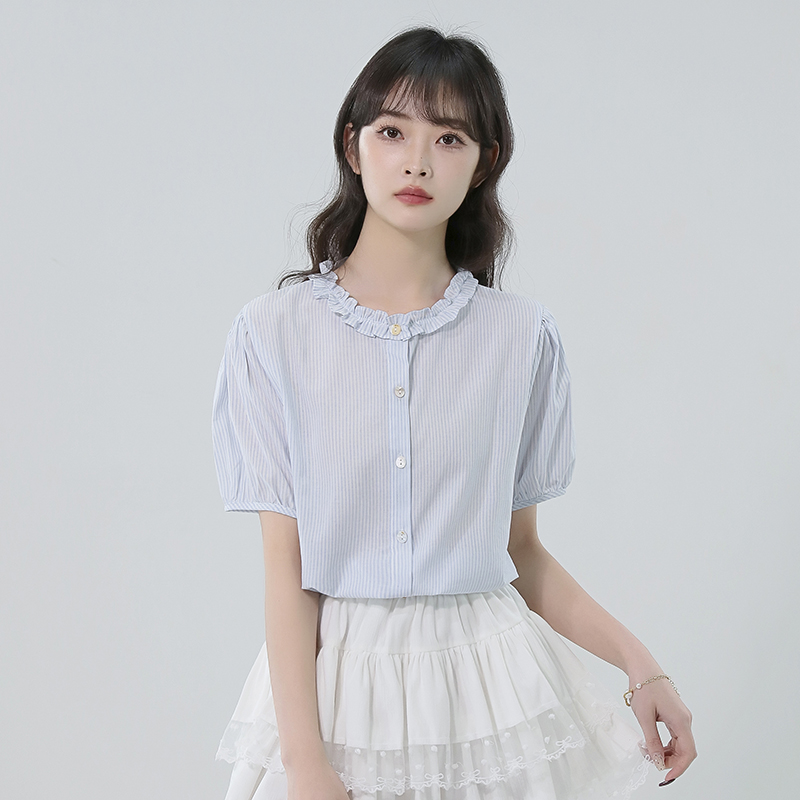 실사 2026 새로운 프랑스식 스트라이프 레이스 칼라 반팔 여성 셔츠 여름 디자인 센스 루즈핏 슈퍼 잘 생긴 맨위 여성