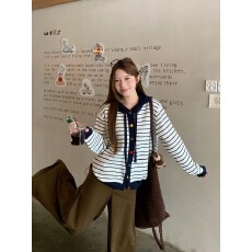 批发实拍  慵懒风条纹撞色纽扣针织连帽开衫女秋季<b class='q'>宽松</b>毛衣外套
