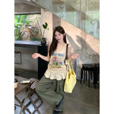 批发实拍  字母卡通<b class='q'>图案</b>荷叶边下摆吊带女洋气减龄休闲 百搭<b class='q'>背心</b>上衣