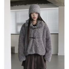 批发韩国chic 牛角扣羊羔毛绒外套女