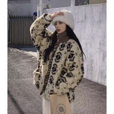 批发韩国chic 复古提花羊羔毛棉服外套