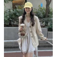 批发<b class='q'>韩国</b>chic 复古法式单排扣百搭麂皮绒<b class='q'>西装</b>领外套女