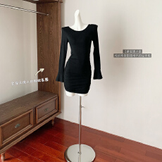 批发Chill巧儿【蒂安娜小姐】性感纯欲修身抽褶喇叭袖包臀短裙<b class='q'>连衣裙</b>