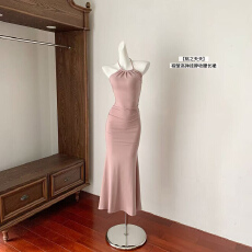 批发【Fart Shop】桃之夭夭 粉色褶皱高弹挂脖连衣<b class='q'>裙</b>女春夏收腰长<b class='q'>裙</b>