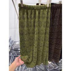 批发2025秋<b class='q'>冬</b>季新款时尚纯色百搭松紧腰蕾丝半身裙女宽松显瘦中长裙