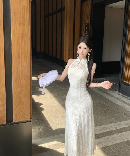 실사 새로운 중식 국풍 치파오 여름 행침 목 진주 어깨끈 레이스 몸매 가꾸기 슬림해 보이는 롱 코트 예복 드레스