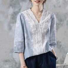 批发限价+12+小视频 夏新款女装法式条纹蕾丝绣花宽松休闲V领套头衫