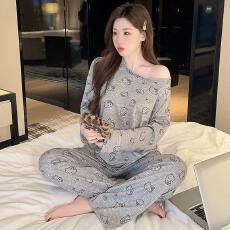 批发量大价优26年秋春季聚酯纤维180g圆领长袖套<b class='q'>装</b>仿棉直播高品可外穿