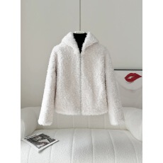 批发2025冬季新款羊剪绒羊羔毛皮草外套<b class='q'>短</b>款女连帽毛毛休闲保暖