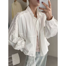 批发<b class='q'>韩版</b>极简风白色短外套女2026春季新款百搭拉链宽松休闲上衣小个子