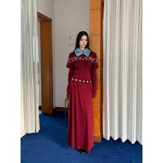 批发费尔岛十字绣复古针织<b class='q'>两件套</b>长袖连衣裙套装