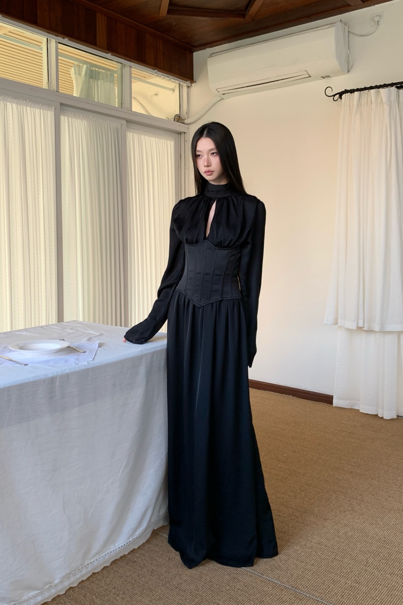프랑스식 생선뼈 허리 허리 인감 검정색 레트로 품격 롱 스커트 새틴 허리 수축 롱 코트 몸매 가꾸기 드레스