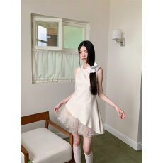 批发白色气质芭蕾风蓬蓬裙收腰修身显瘦不规则下摆无袖背心裙子