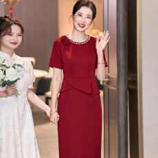 批发结婚妈妈装晚<b class='q'>礼服</b>高贵年轻2026新款高端丈母娘喜婆婆婚宴装连衣裙