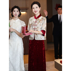 批发妈妈婚宴旗袍套装红色2026新款喜婆婆结婚礼服平时可穿轻奢高级感