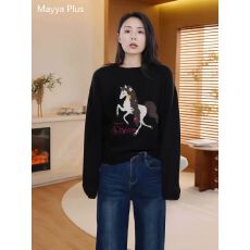 批发撞色小马刺绣圆领针织衫<b class='q'>女士</b>秋冬落肩袖套头上衣