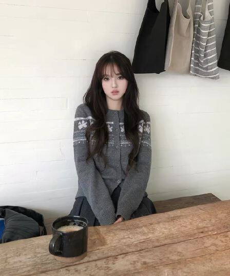 라운드 넥 오픈 가디건 쇼트 스타일 공정한 섬 스웨터 여자 가을 겨울 슬림해 보이는 느긋한 바람 몸매 가꾸기 오픈 가디건 맨위 로드 중