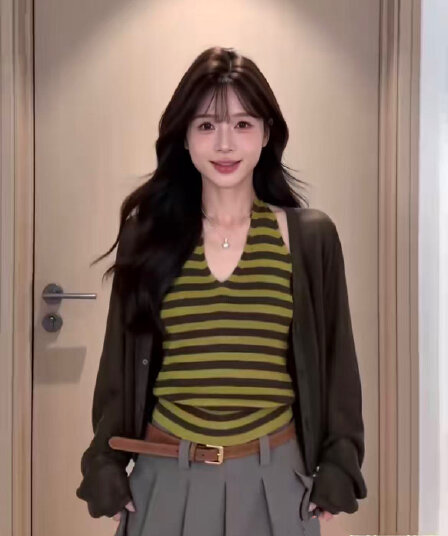 이른 가을 한국 스타일 스트라이프 행침 목 V넥 조끼 오픈 가디건 투피스 세트 슬림해 보이는 외국 가스 디자인 센스 맨위