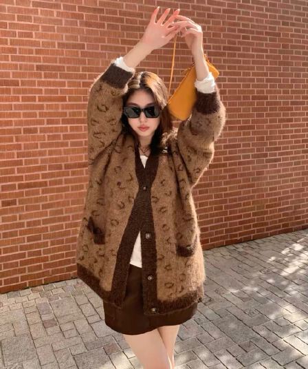 레오파드 무늬 니트 오픈 가디건 가을 겨울 레트로 명중 커피 색상 루즈핏 V넥 스웨터 여성 코트