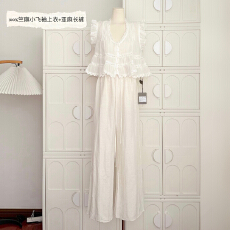 批发盼盼<b class='q'>PP</b> 【轻甜夏日】100苎麻重工压褶荷叶边蕾丝上衣➕白色麻<b class='q'>裤</b>