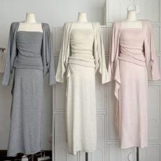 批发白水女 柔软慵懒美女套组 蝙蝠袖<b class='q'>开衫</b>抹胸背心半裙女温柔纯欲套装