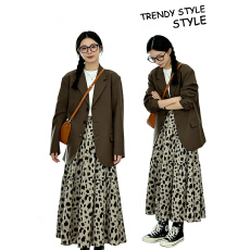 批发实拍~长袖西服女复古半身裙三件套装女