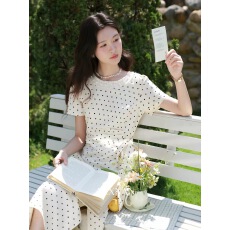 批发春野杏时」法式杏色波点连衣裙夏季新款气质修身短袖裙子