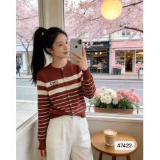 批发韩系圆领撞色条纹长袖针织刺绣开衫上衣女