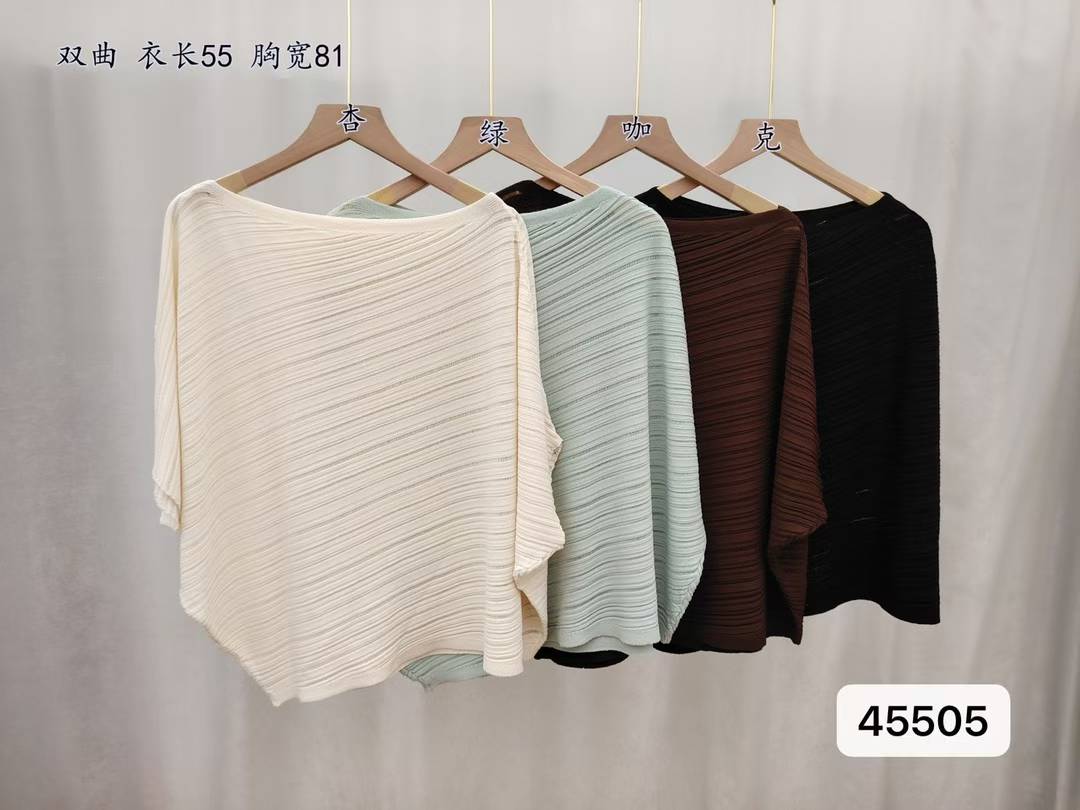 봄 새로운 품격 불규칙 디자인 센스 배트윙 소매