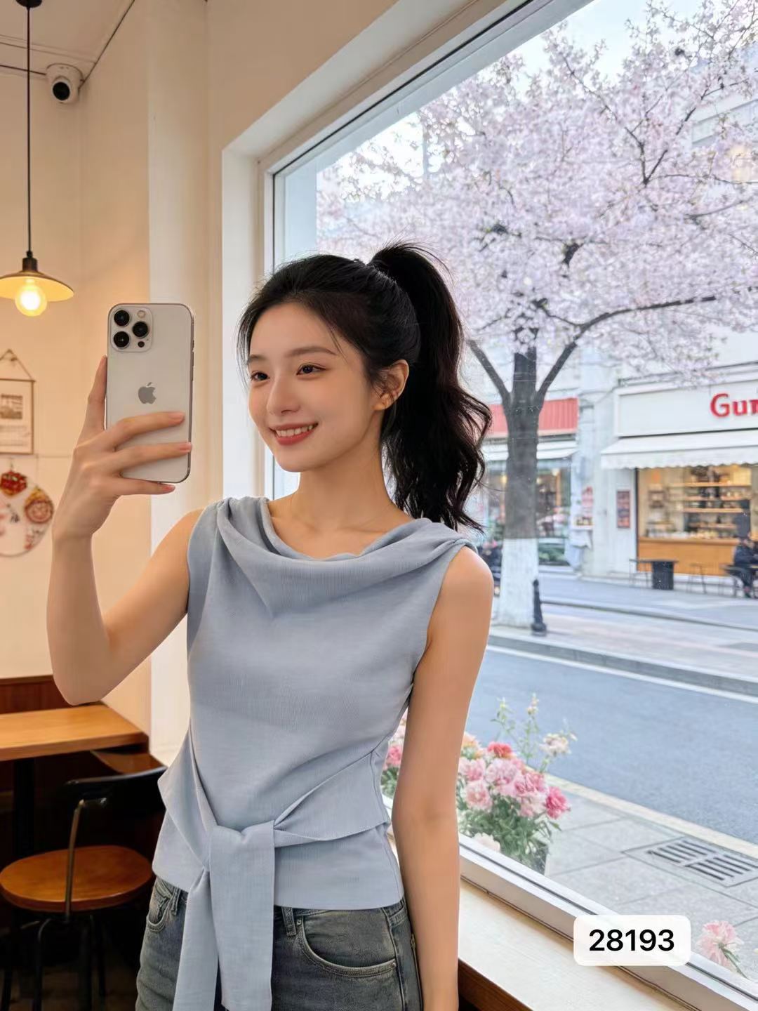 핫걸 바람 흔들다 칼라 스트랩 디자인 허리 수축 슬림해 보이는 풀오버 반팔