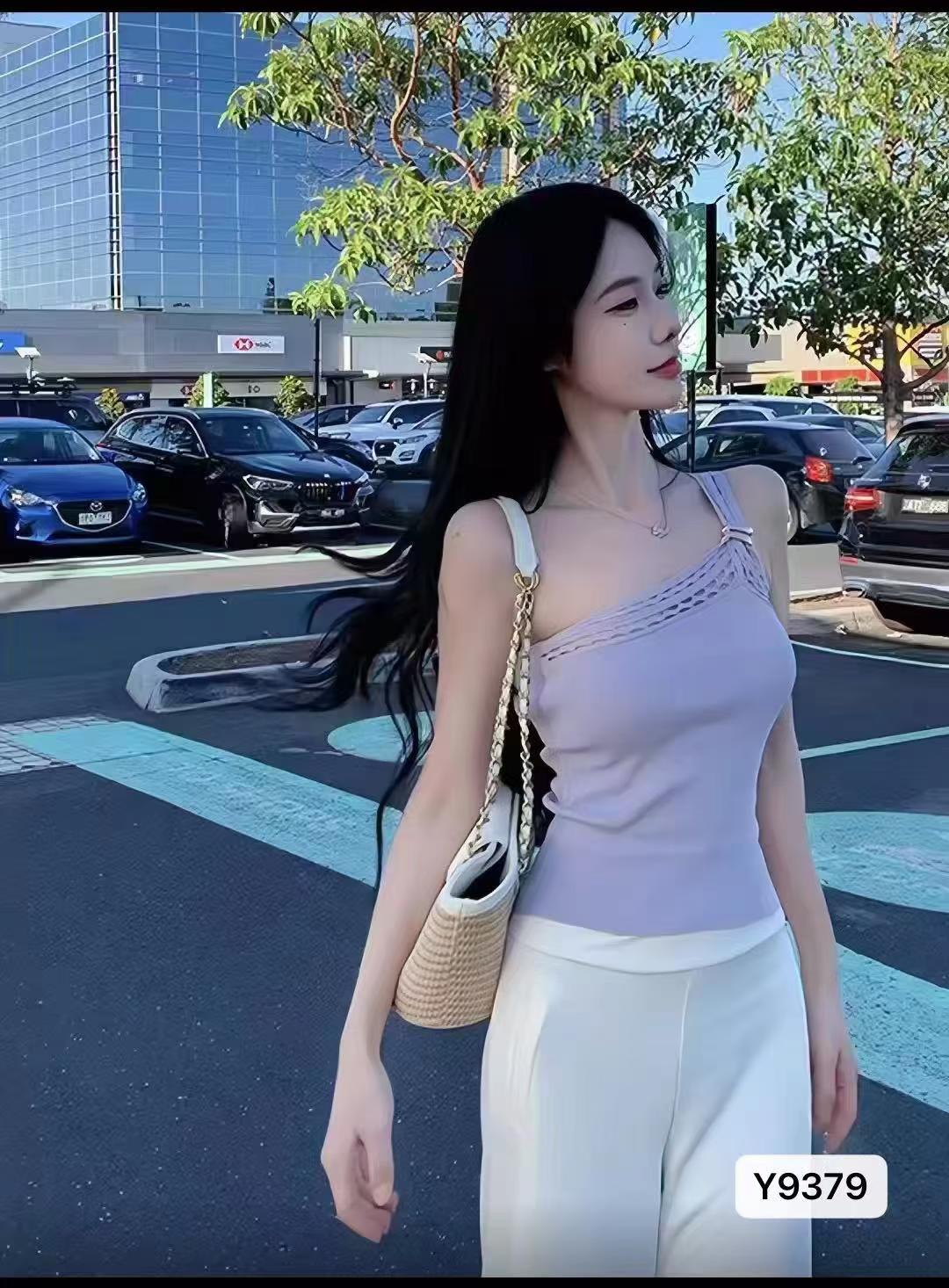 정가 순수한 욕망 품격 경 사진 홀로우 아웃 금속 버클 튜브탑 맨위