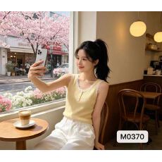 批发实价时尚U领花边坑条显瘦百搭套头<b class='q'>背心</b>