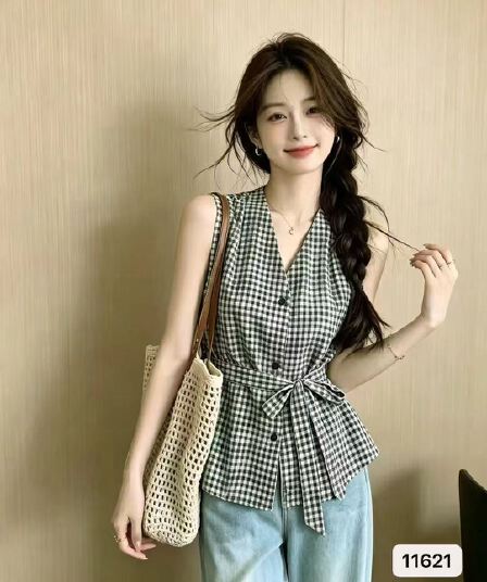 정가 프랑스식 레트로 V넥 체크무늬 벨트 디자인 민소매 맨위 오픈 가디건