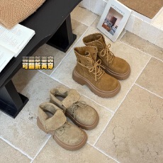 批发厚底增高<b class='q'>英伦</b>风马丁靴女2025新款秋冬复古时尚短靴子两穿显瘦靴子