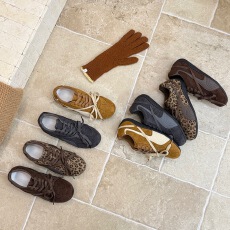 批发德训鞋女秋冬真皮<b class='q'>复古</b>豹纹休闲鞋子百搭阿甘鞋运动鞋