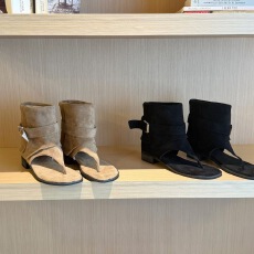 批发小众复古夹趾凉靴女2026<b class='q'>夏</b>季新款西部裤管短靴时尚配裙子罗马凉鞋