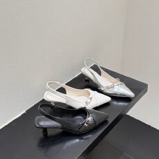 批发外贸2026年<b class='q'>春</b>秋新款高跟鞋女设计感法式尖头性感后空漆皮包头凉鞋