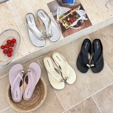 韩版ins百搭金属夹趾人字拖鞋女夏外穿懒人一脚蹬度假沙滩凉拖鞋
