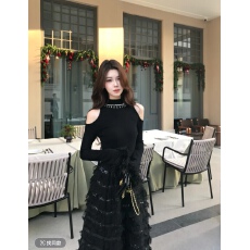 批发木子李的李【星缀墨裙】半高领露肩修身上衣珠片网纱<b class='q'>半裙</b>黑色套装
