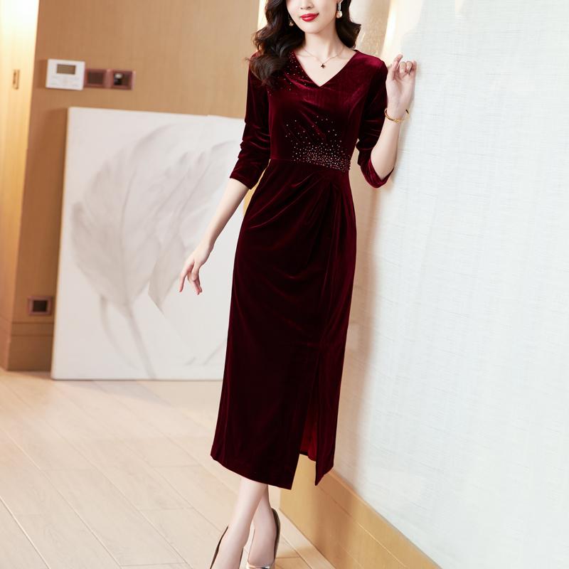 RY8280# 酒红色金丝绒连衣裙裙子秋冬新款女装显瘦气质婚宴妈妈装礼服长...