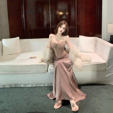 批发实拍新款<b class='q'>欧美</b>贵气感小众<b class='q'>套装</b>女早秋吊带抹胸上衣半身裙两件套