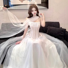 批发实拍新款法式森系高级感收腰气质鱼骨<b class='q'>蕾丝</b>双层网纱<b class='q'>连衣裙</b>