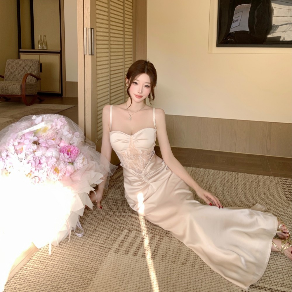 实拍新款法式吊带高级感名媛晚礼服重工鱼骨缎面鱼尾包臀长裙